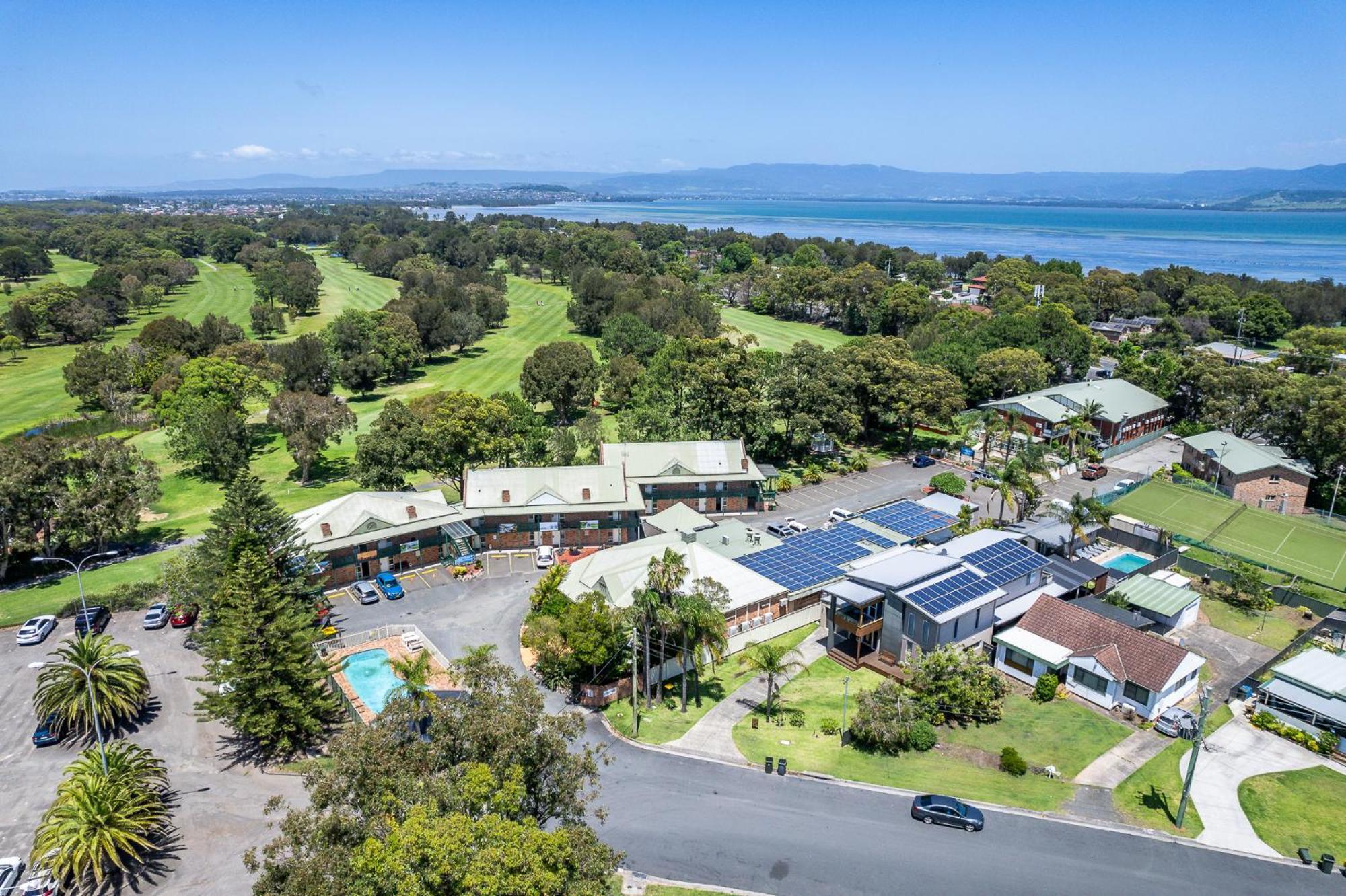 Golf Place Inn Wollongong Primbee Exteriér fotografie