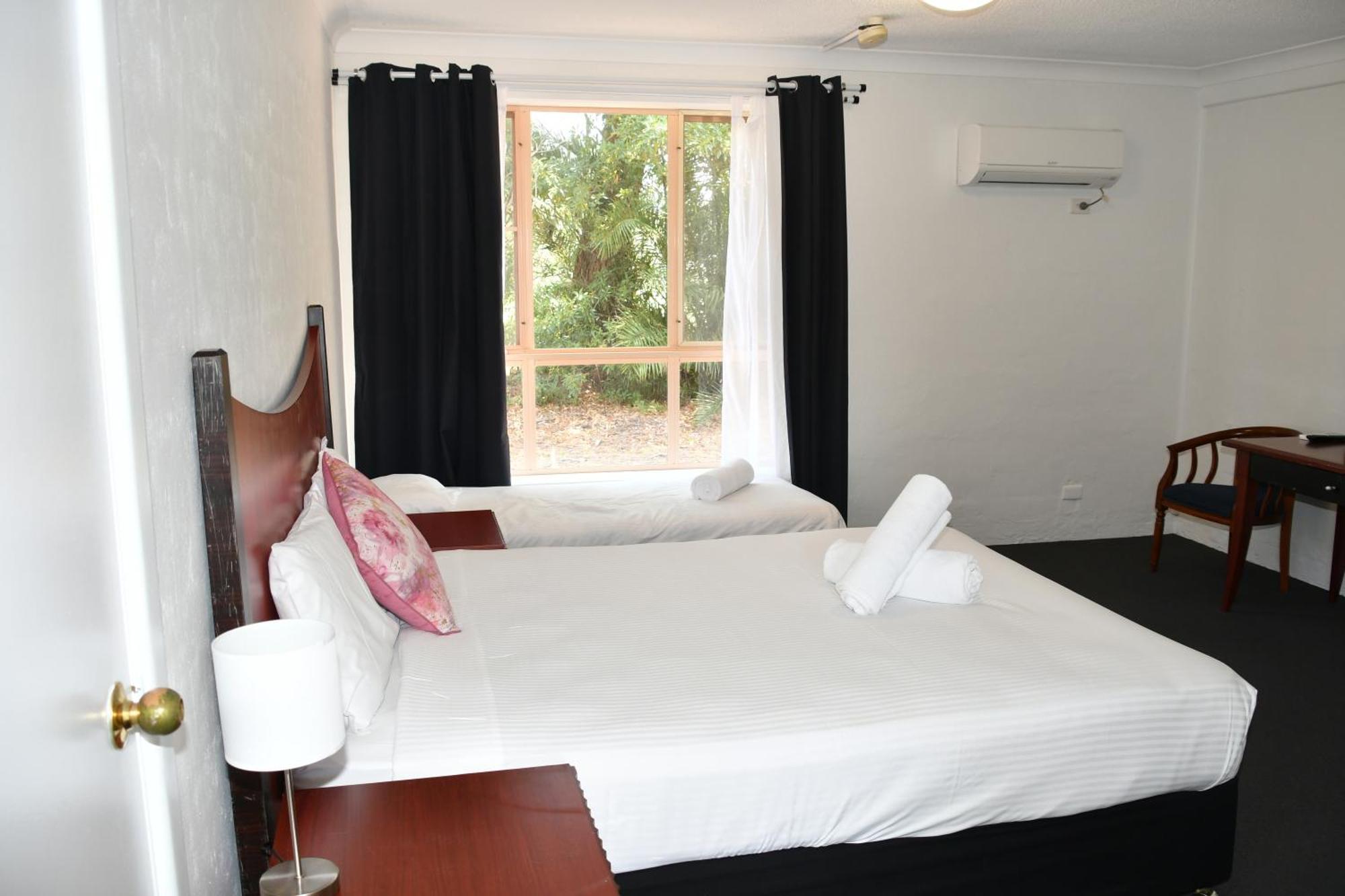 Golf Place Inn Wollongong Primbee Exteriér fotografie